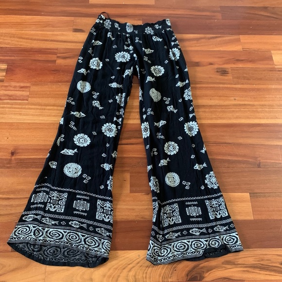 Patrons of Peace Pants - Palazzo Lightweight Pants from Tilly’s